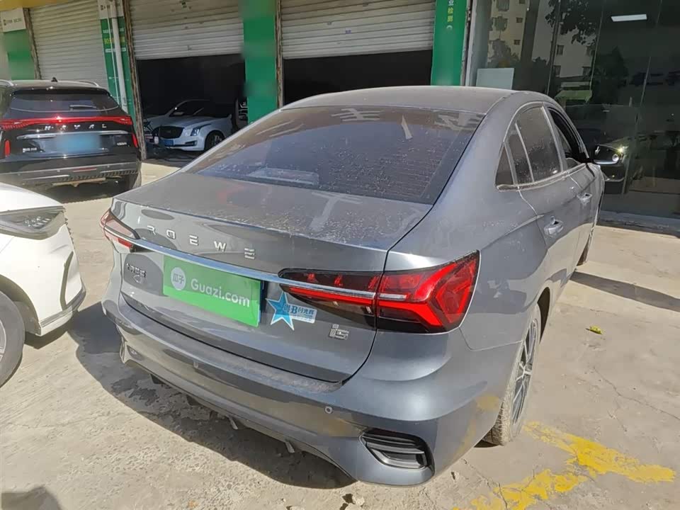 Roewe i5