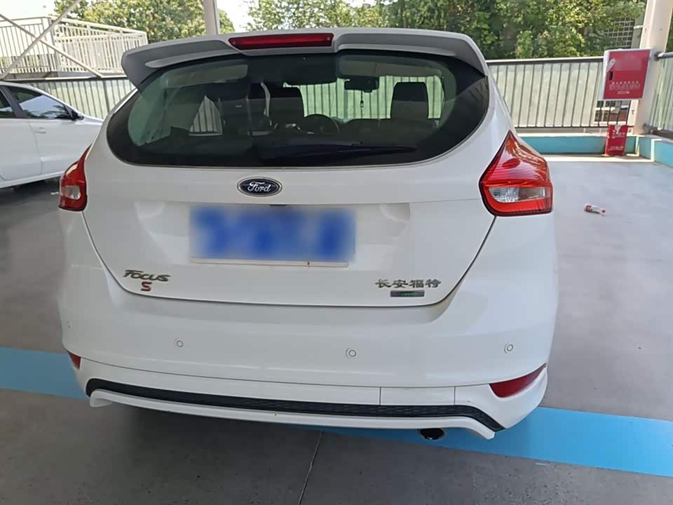 Ford Fox
