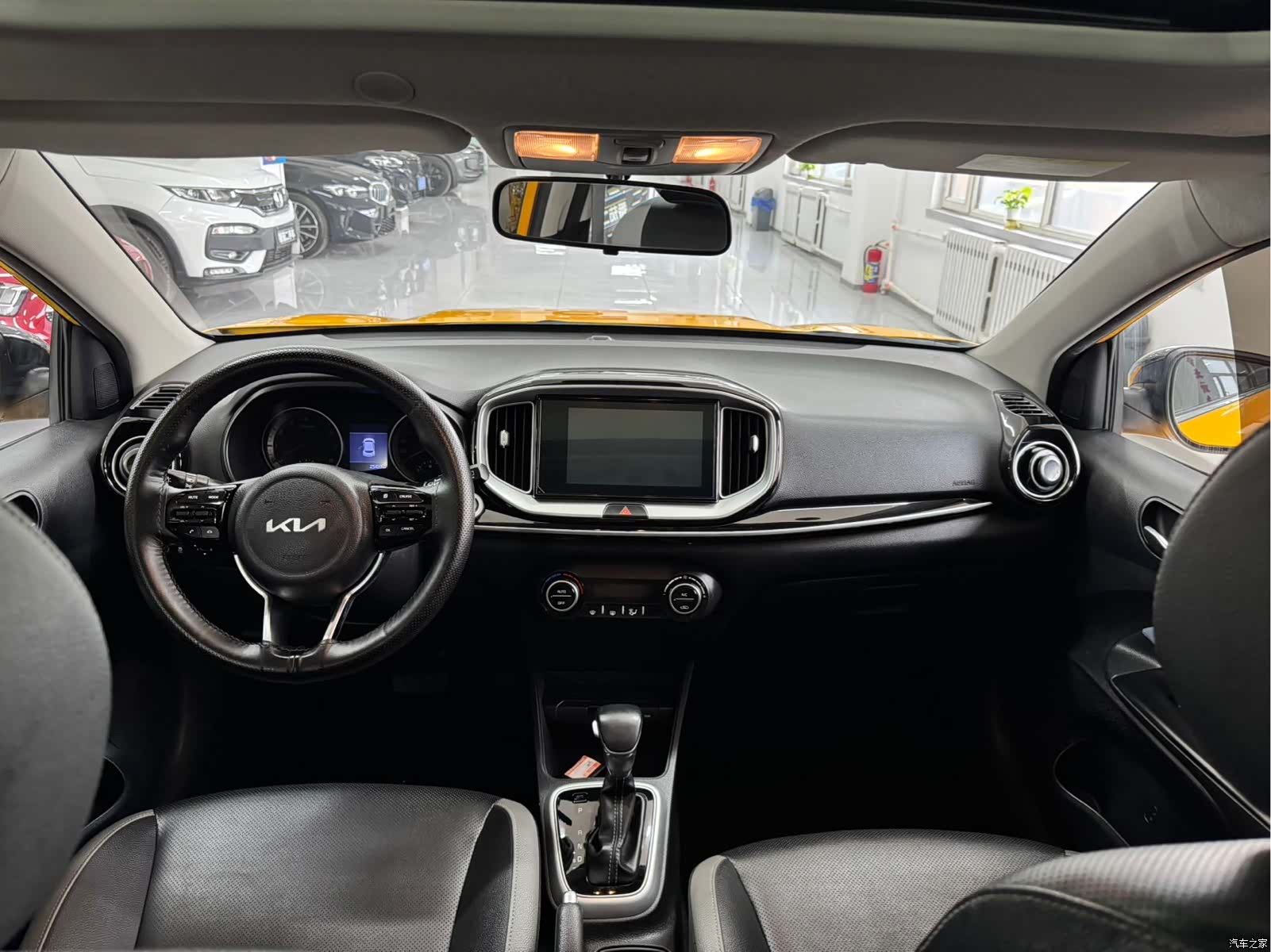 Kia KX1, 2022 6