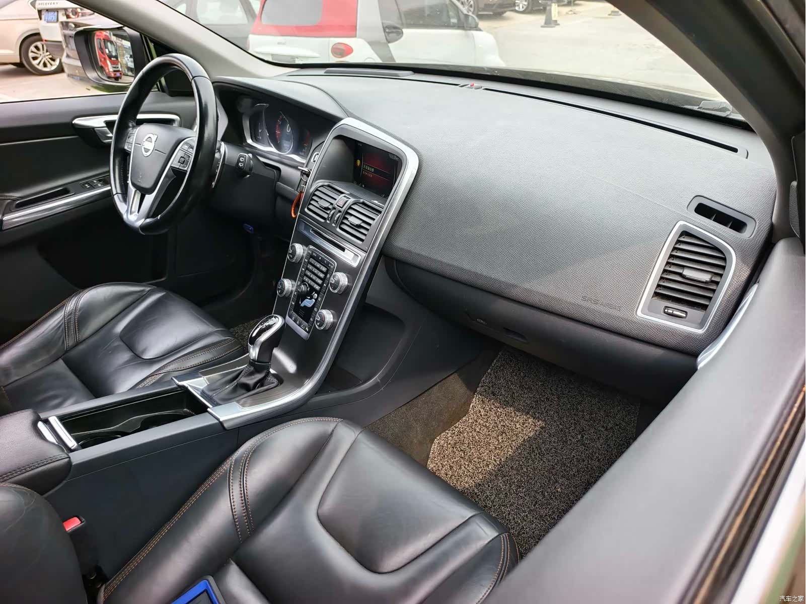 Volvo XC60, 2014 13