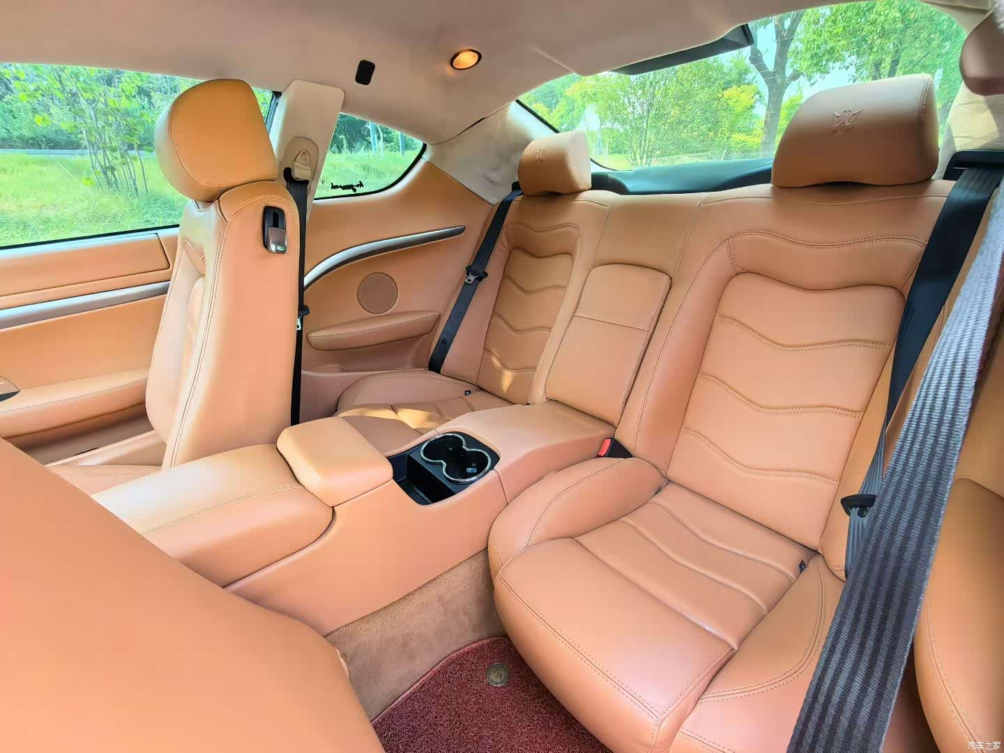 Maserati GranTurismo, 2018 9