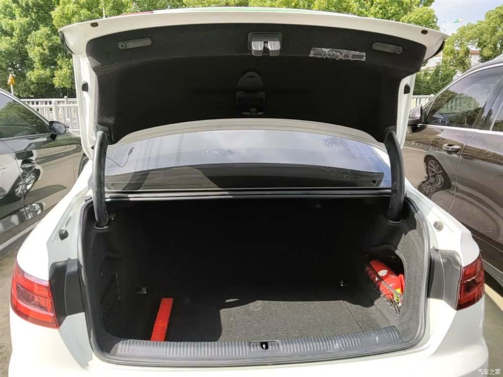 Audi A4L, 2019 19