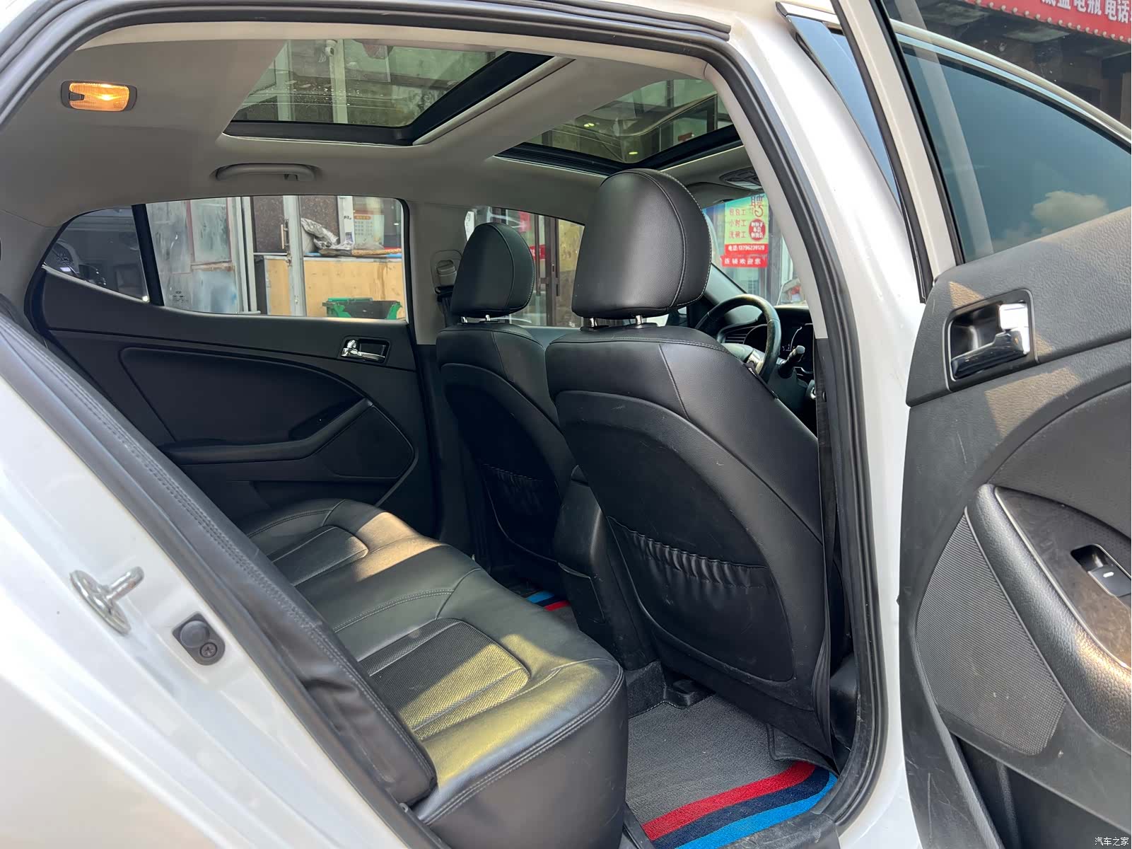 Kia K5, 2013 10