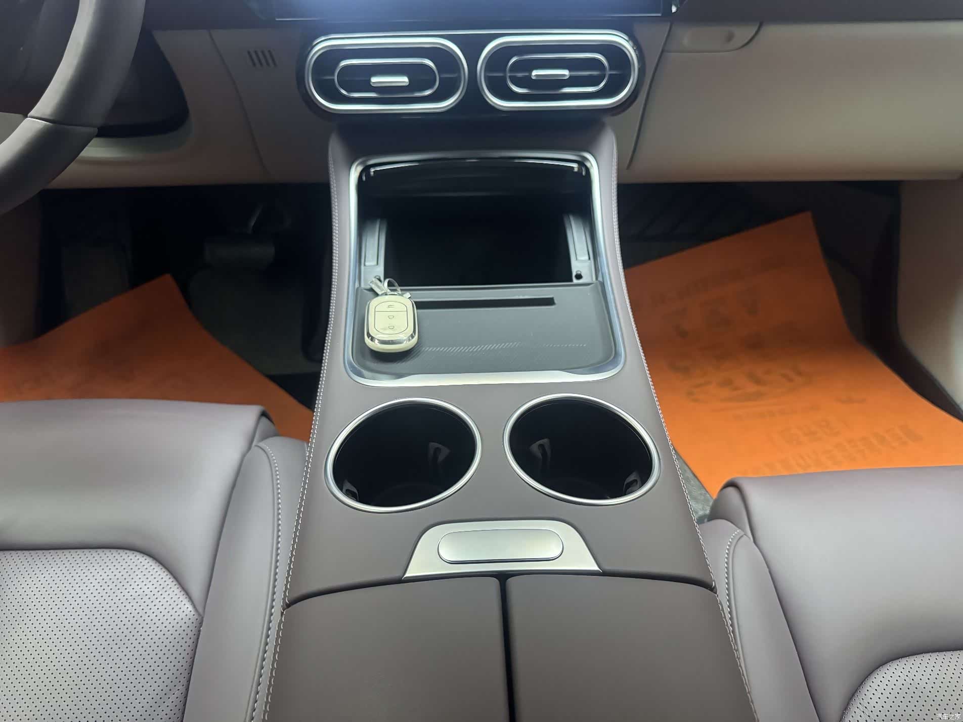 Leapmotor C11, 2023 20