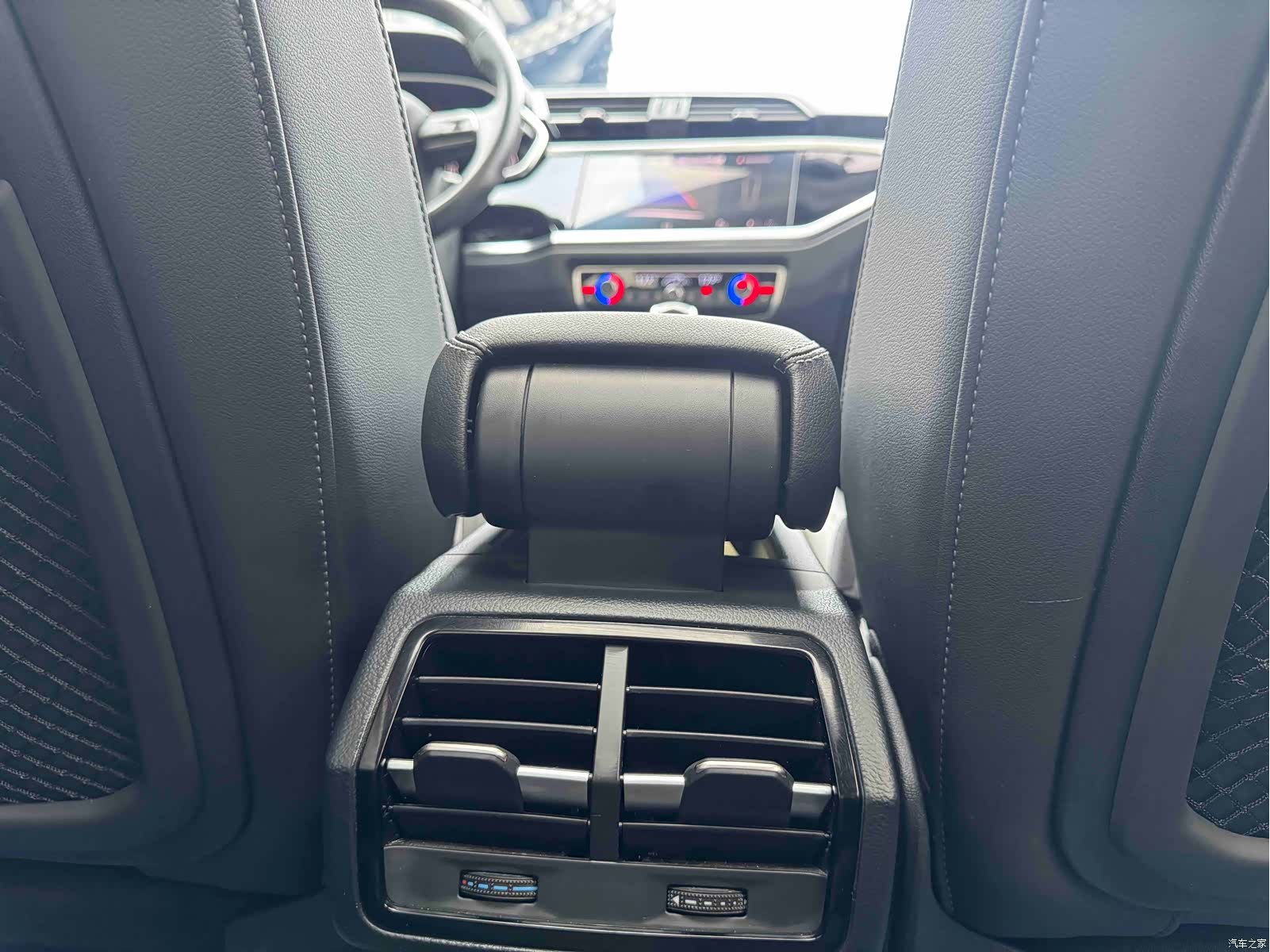 Audi Q3, 2021 18