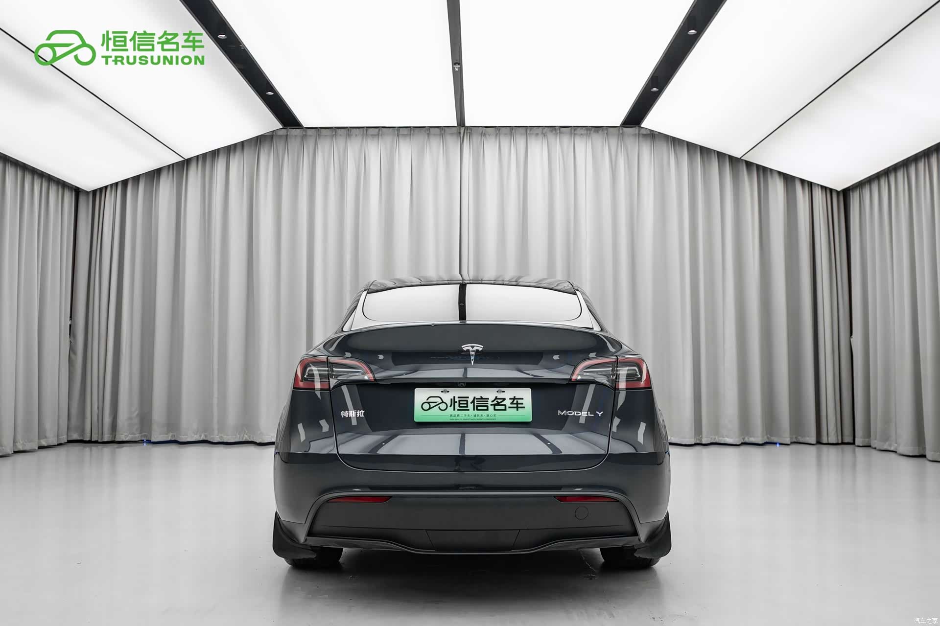 Tesla Model Y, 2024 все фото