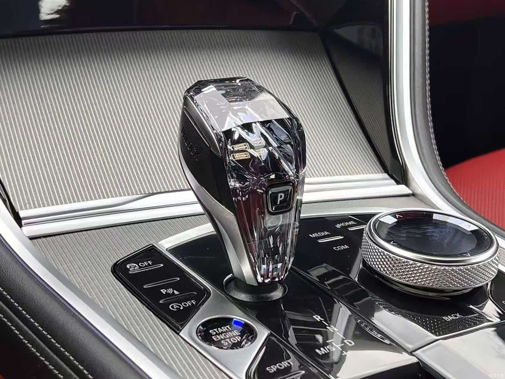 BMW 8 Series, 2023 18