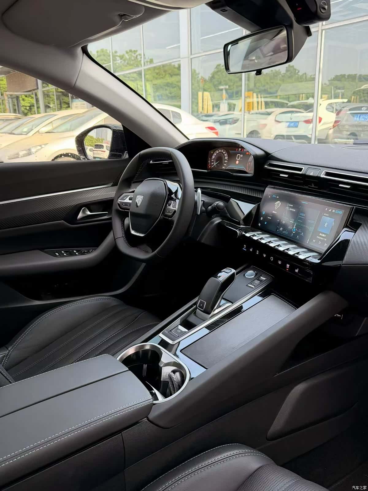 Peugeot 508L, 2024 все фото
