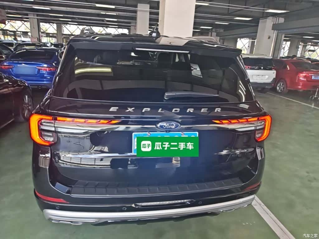 Ford Explorer, 2024 6
