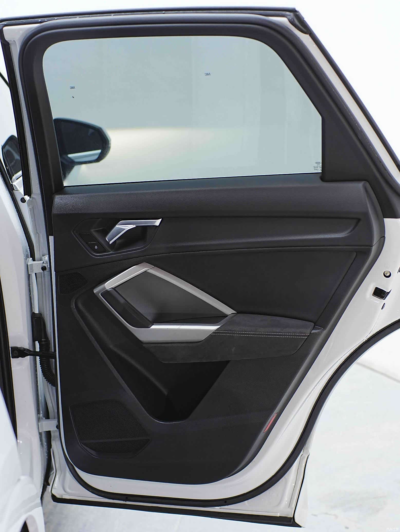 Audi Q3, 2023 28