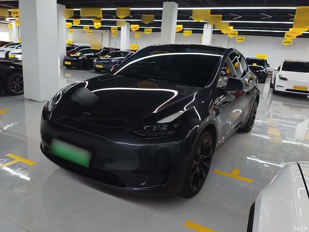 Tesla Model Y, 2024 2