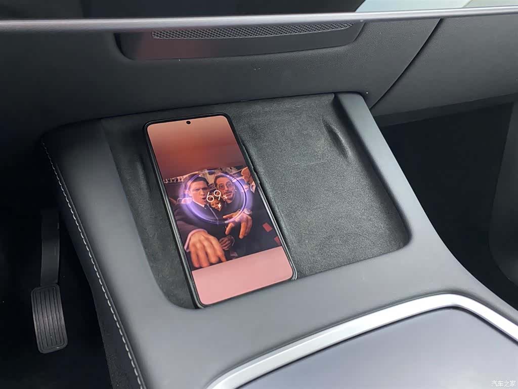 Tesla Model Y, 2022 26