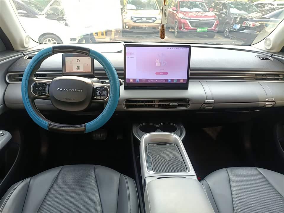 Dongfeng Nammi Nano 01