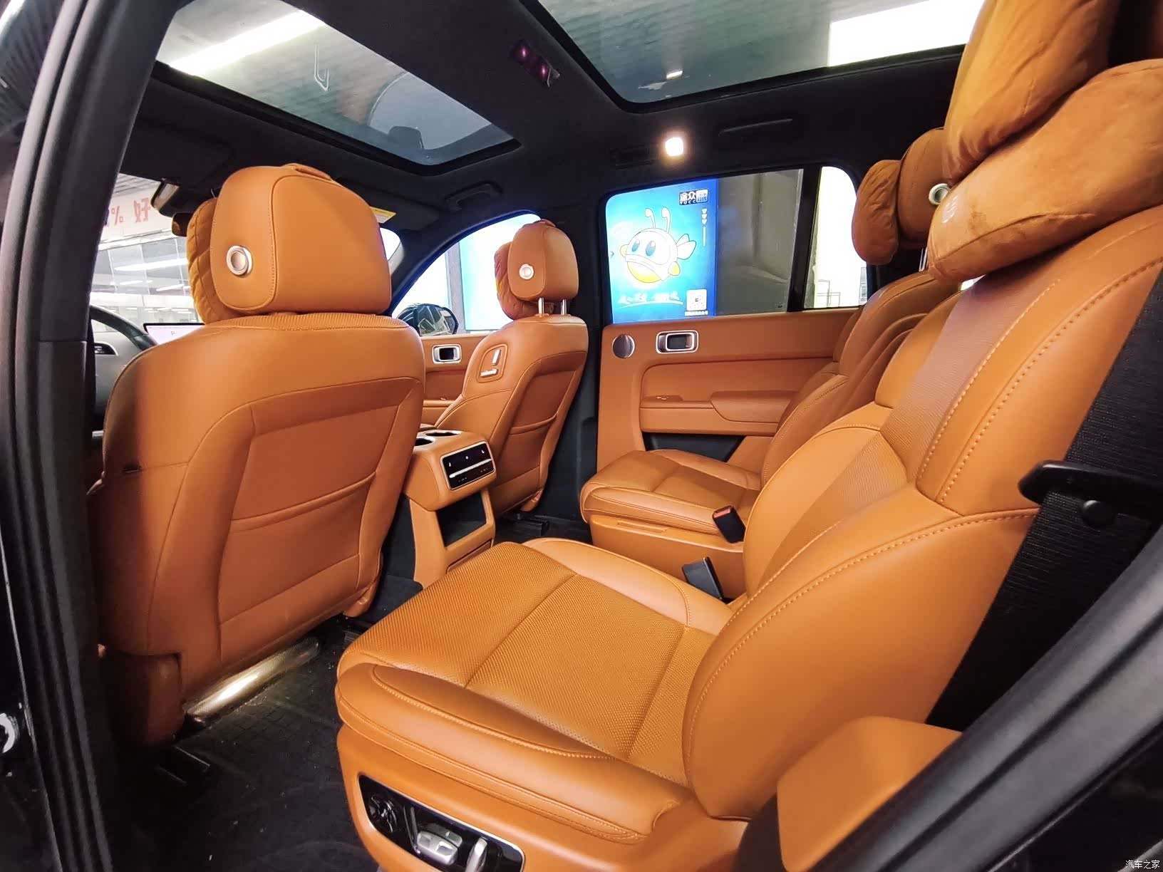 Li Auto L8, 2023 все фото