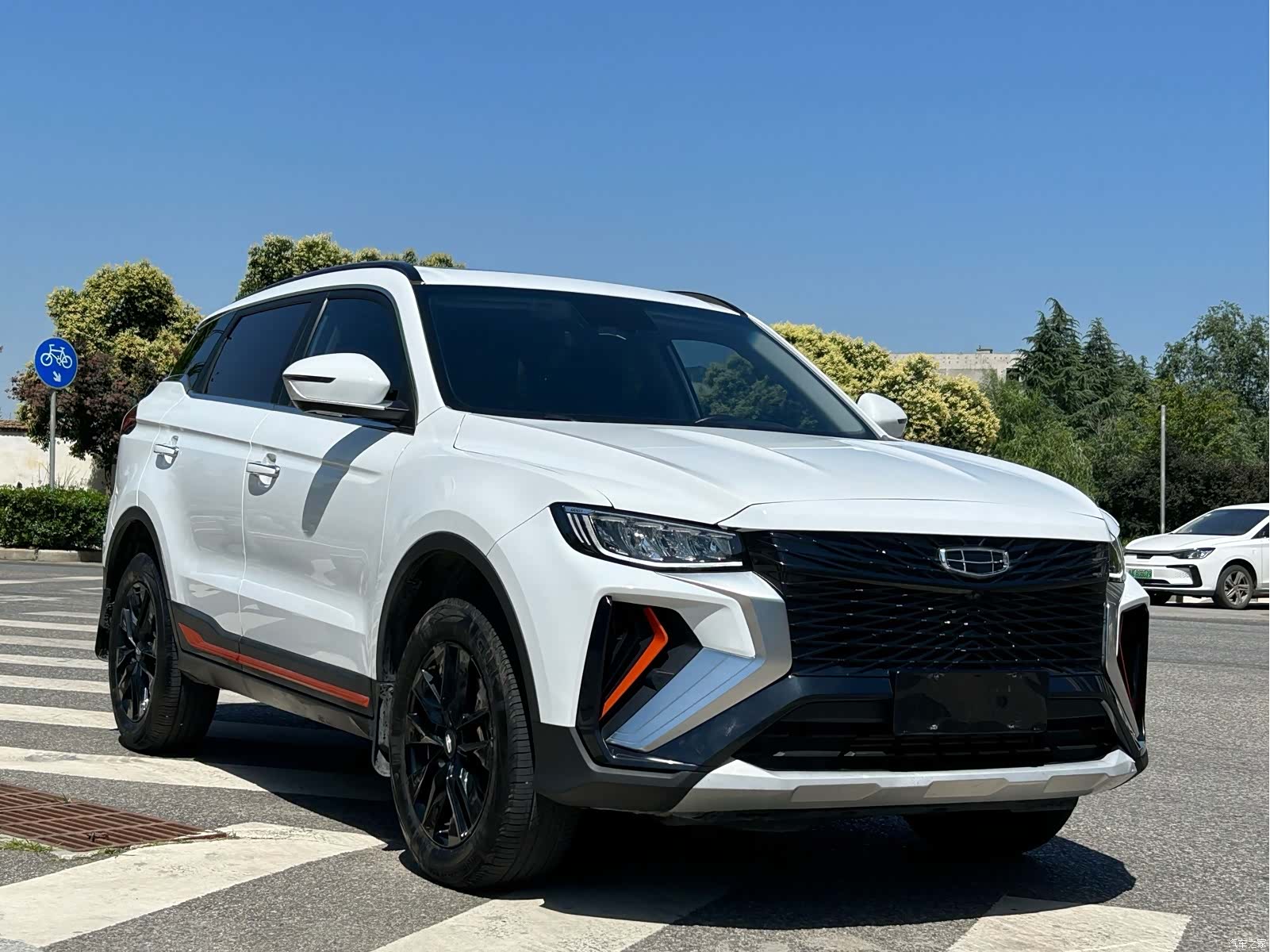 Geely Boyue, 2022 3