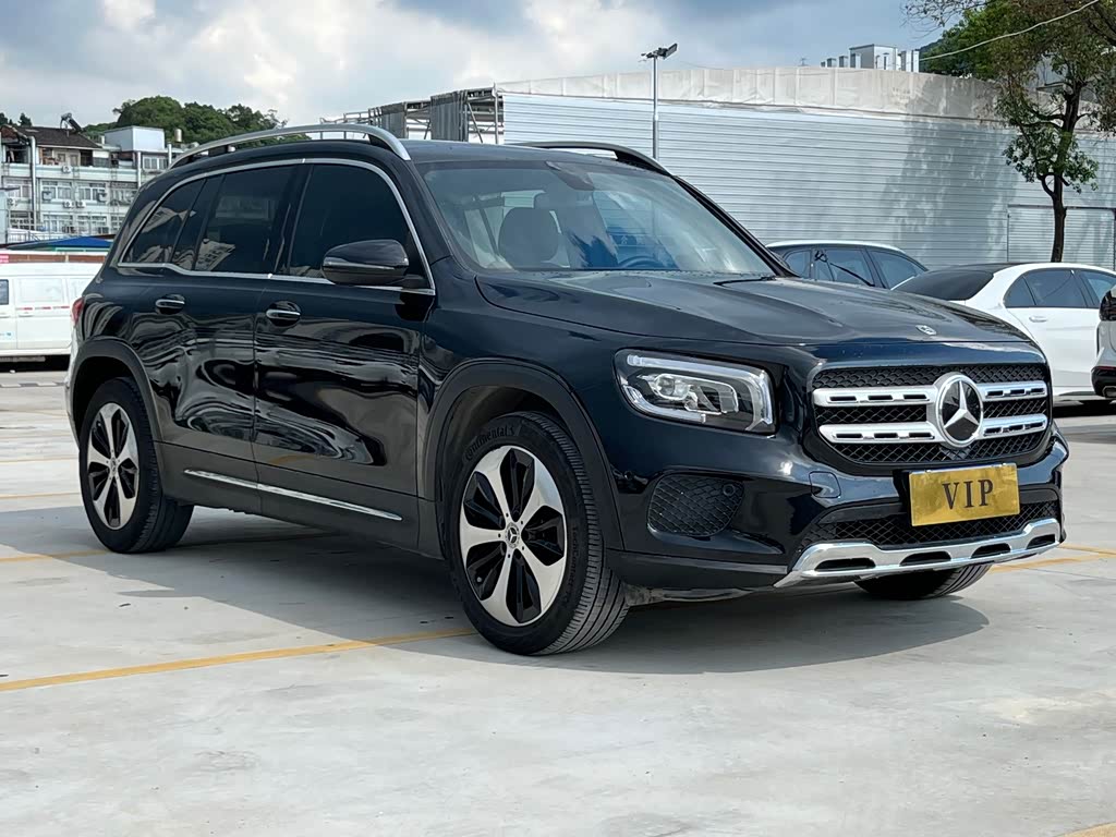 Mercedes-Benz GLB