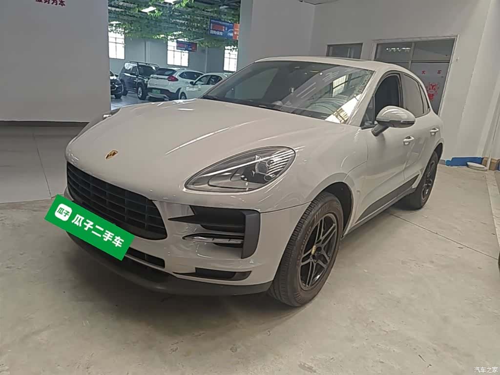 Porsche Macan, 2020 1