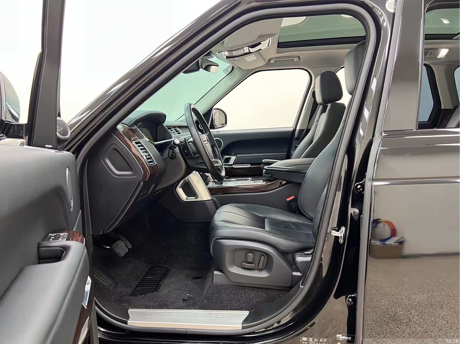 Land Rover Range Rover, 2018 15