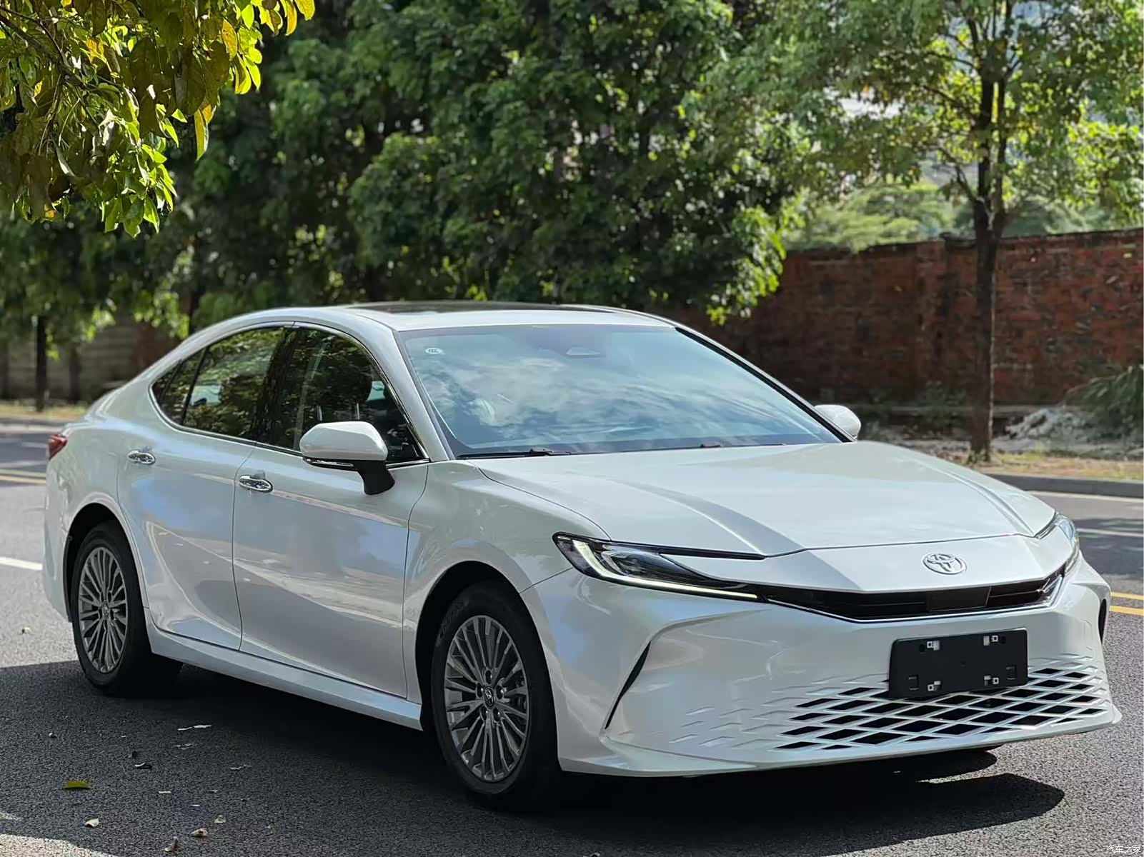 Toyota Camry, 2026 3
