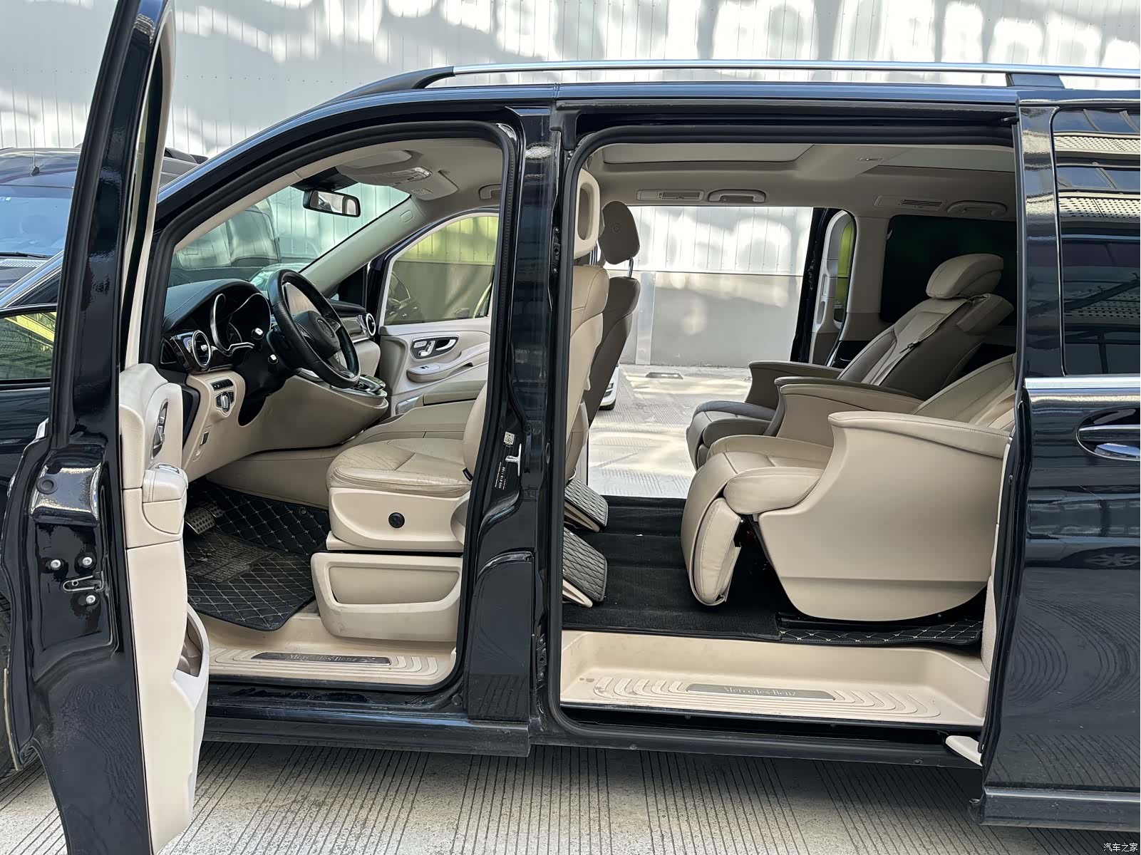 Mercedes-Benz V-Class, 2019 7