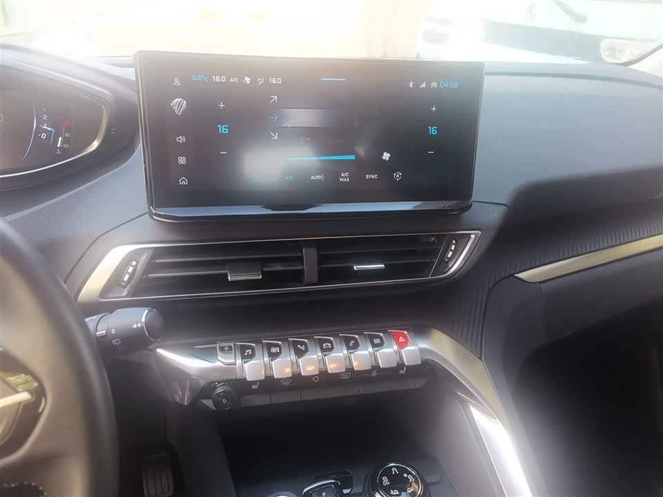 Peugeot 4008 Peugeot 4008