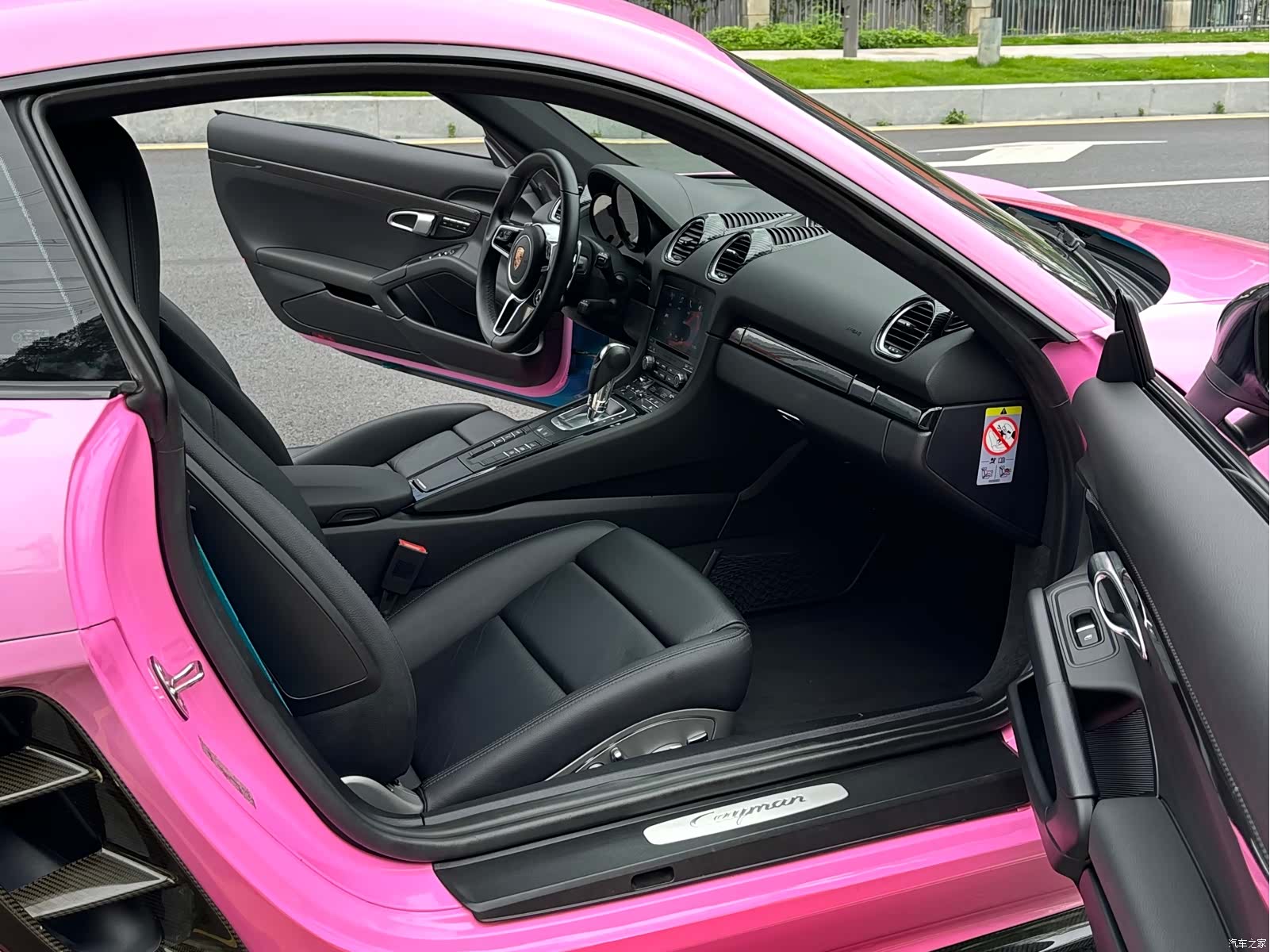 Porsche Cayman, 2019 10