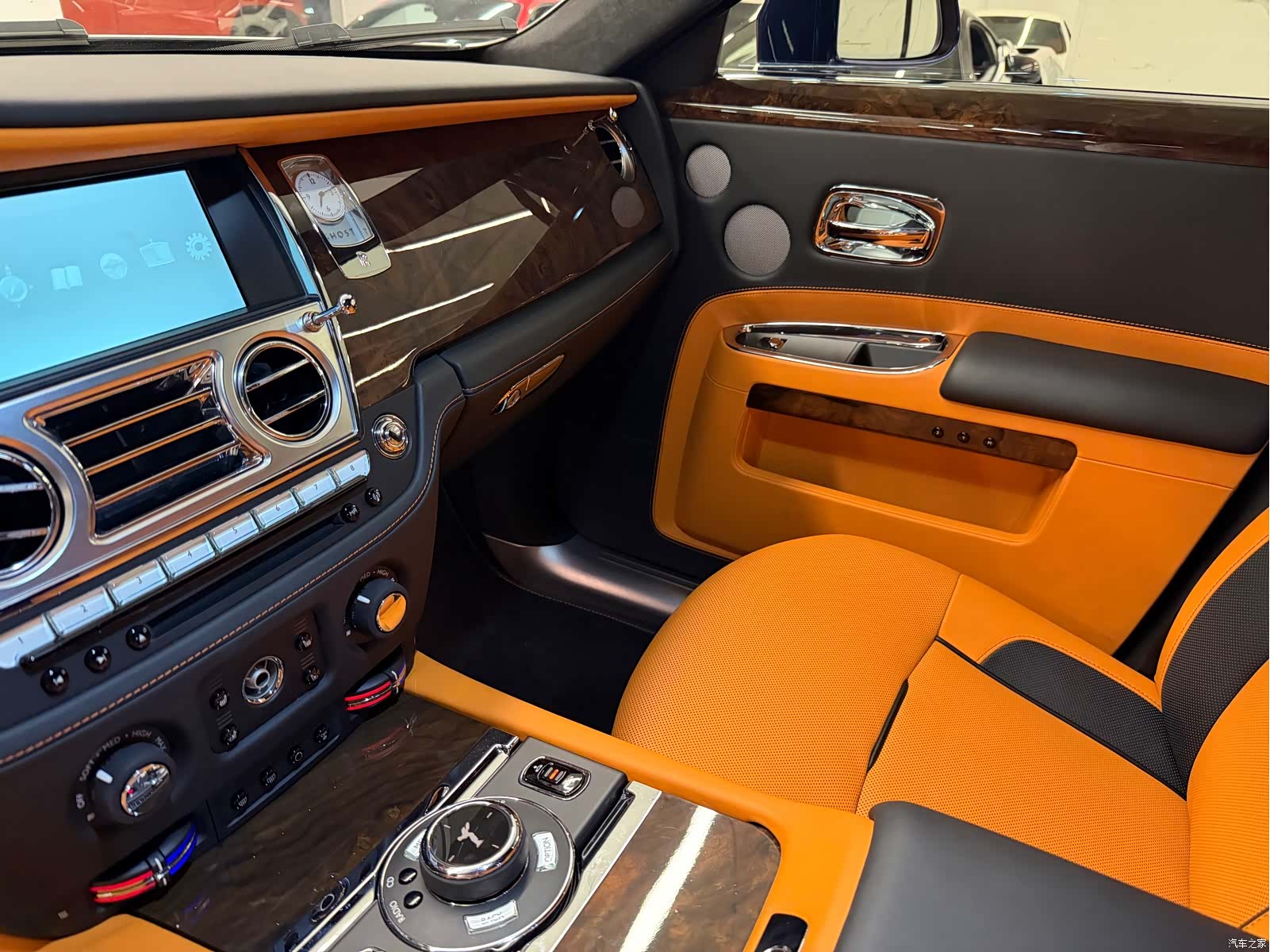 Rolls-Royce Ghost, 2015 6
