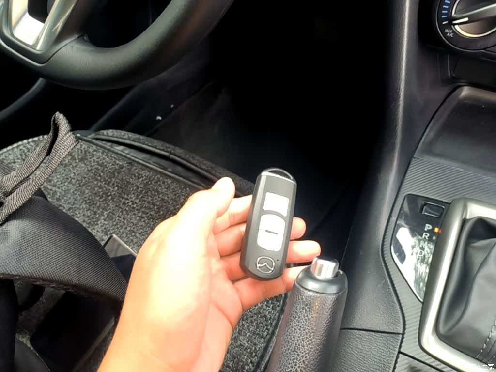 Mazda Mazda3, 2018 9