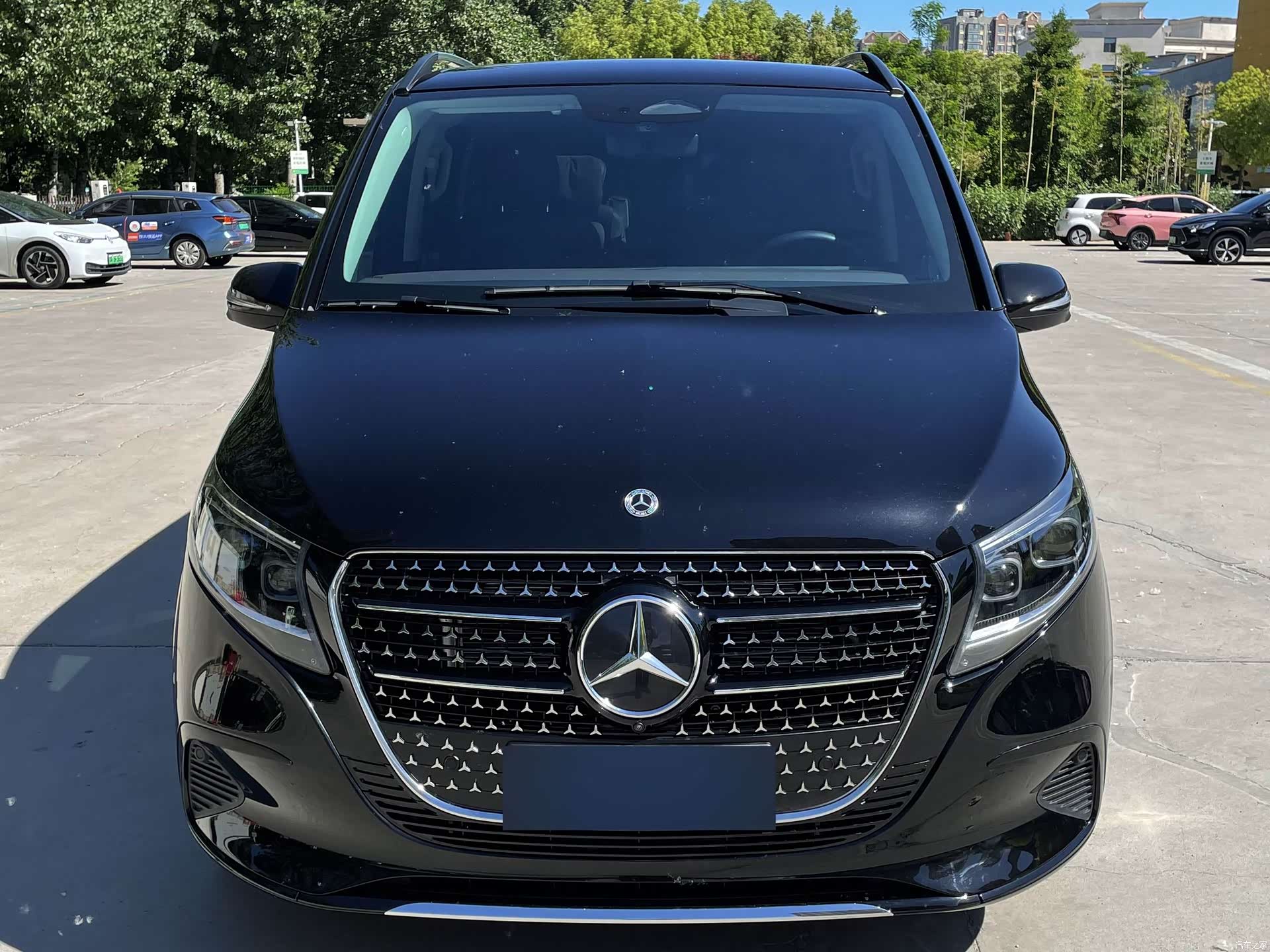 Mercedes-Benz V-Class, 2024 2