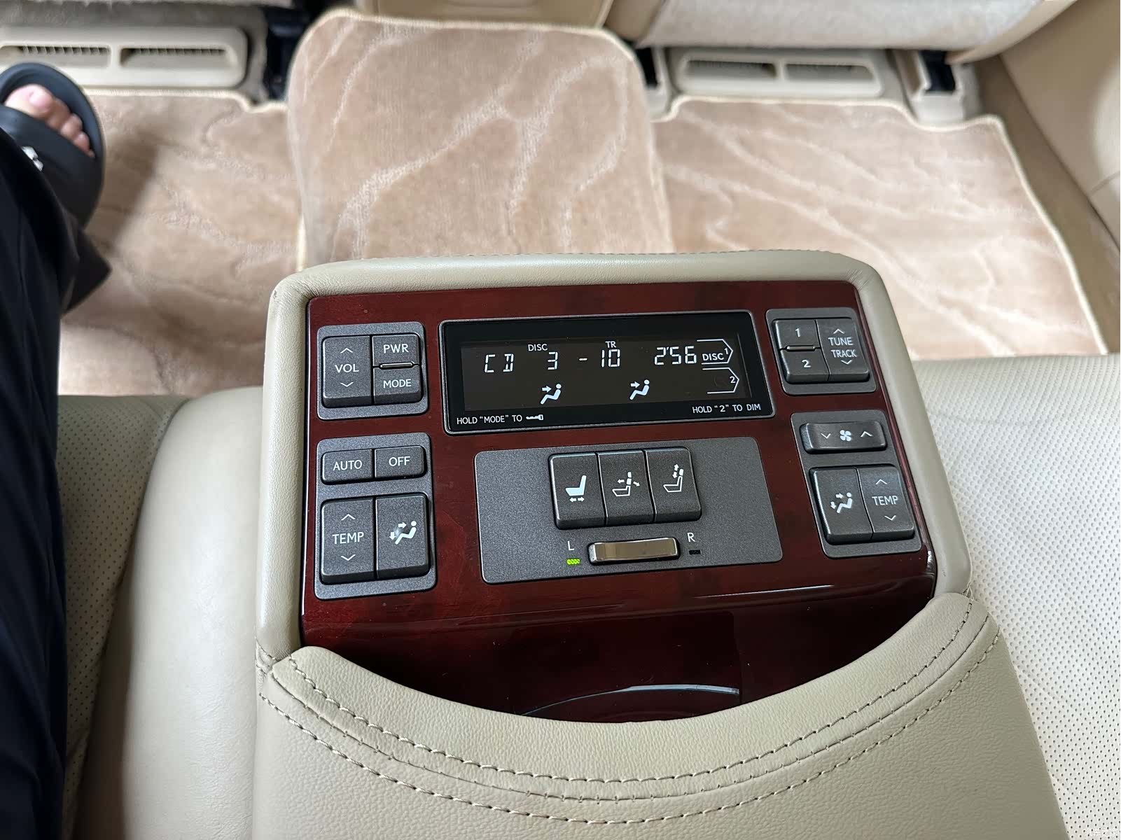 Lexus LS, 2008 13