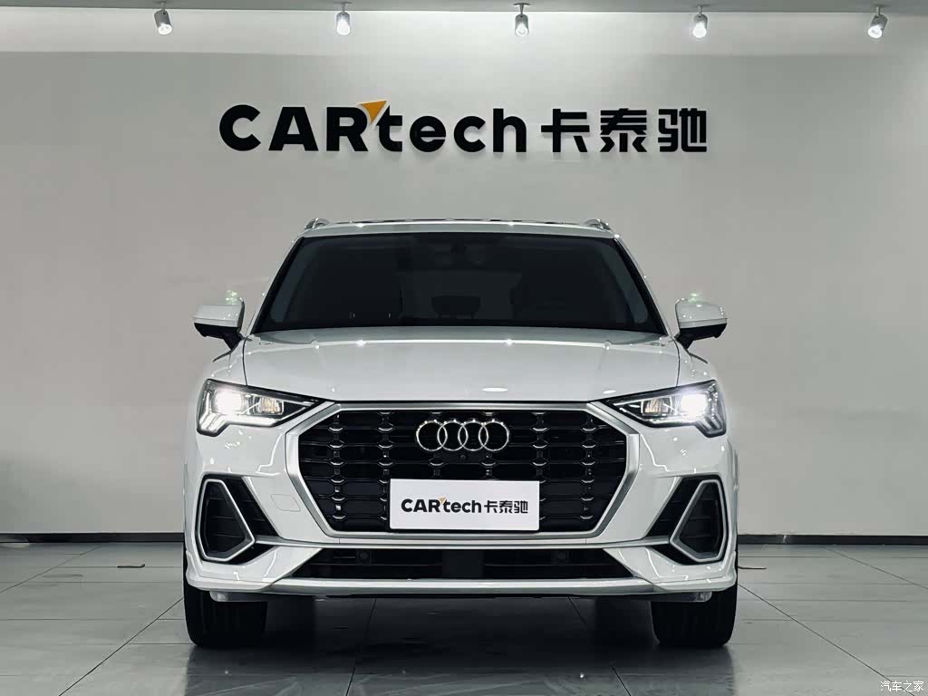 Audi Q3, 2021 4
