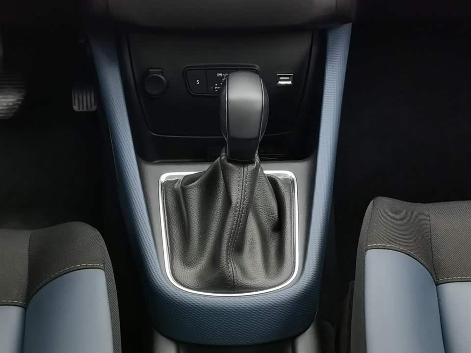 Citroen Yunyi C4 AIRCROSS Citroen Yunyi C4 AIRCROSS