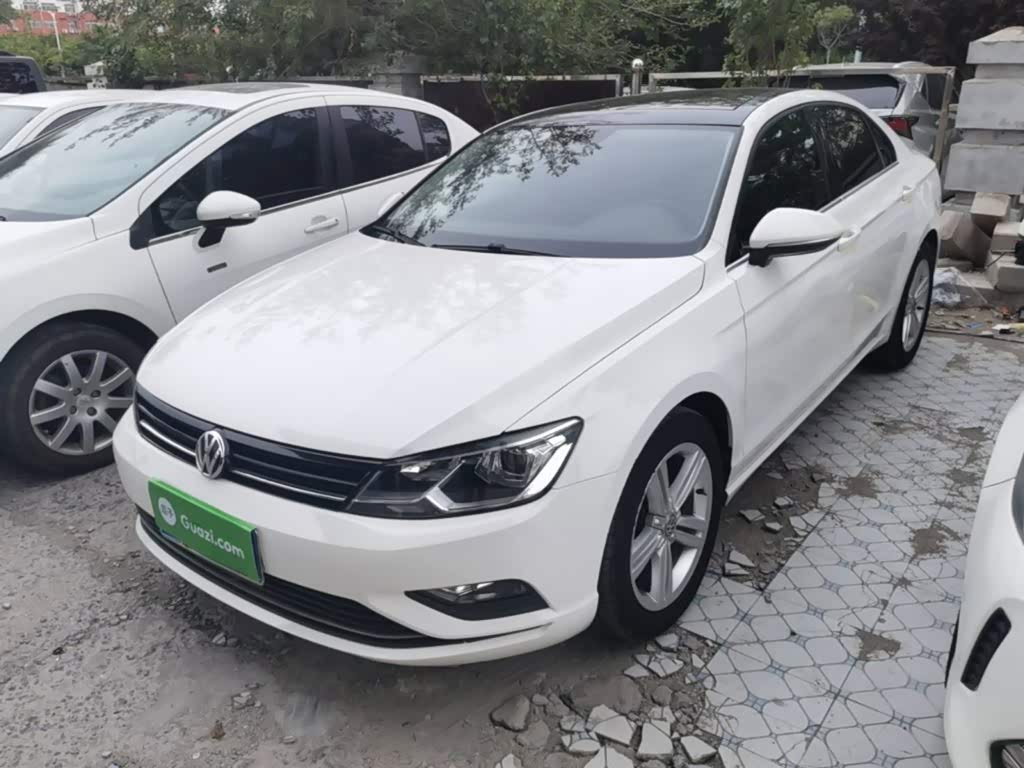 Volkswagen Lamando