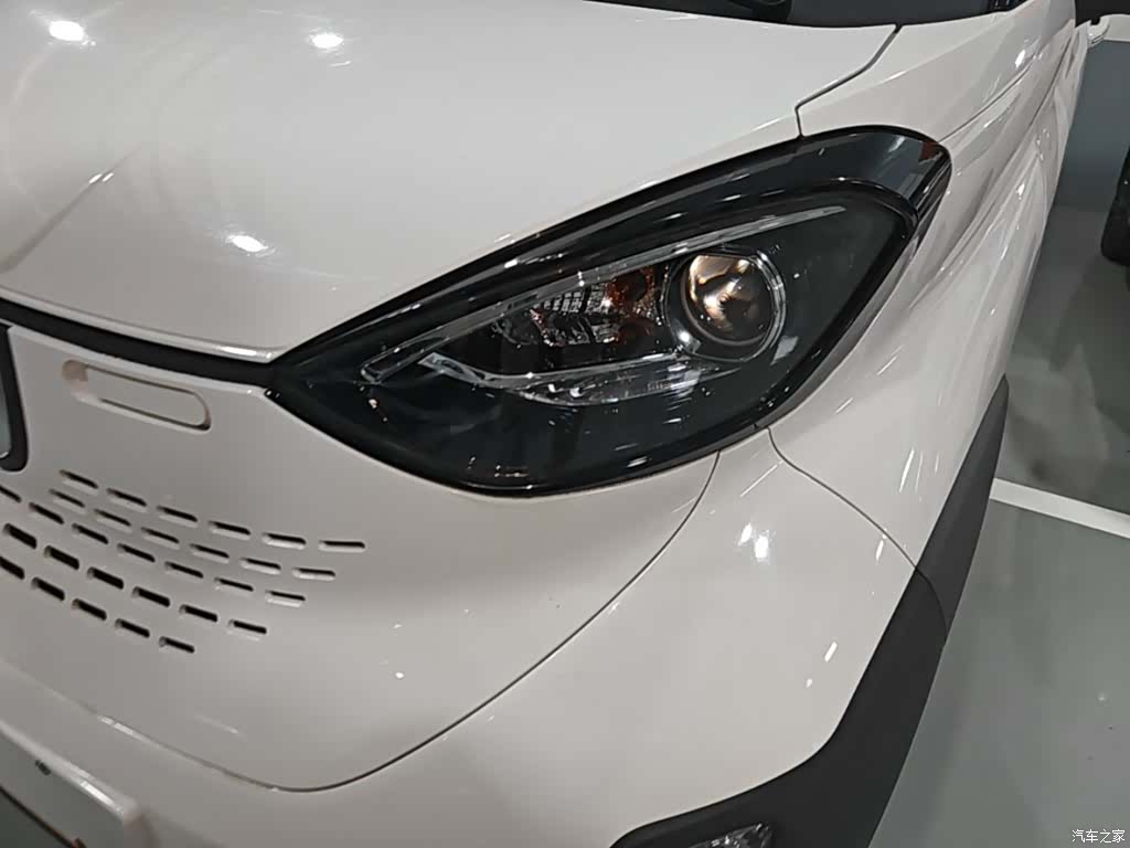 Wuling E100, 2019 24