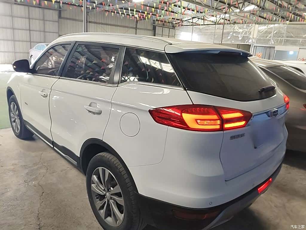 Geely Boyue, 2017 все фото