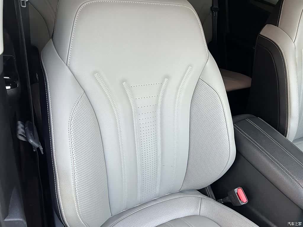 Ford Escape, 2022 22