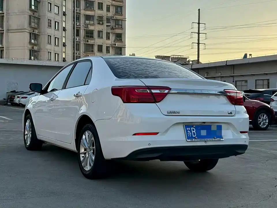 Geely Vision