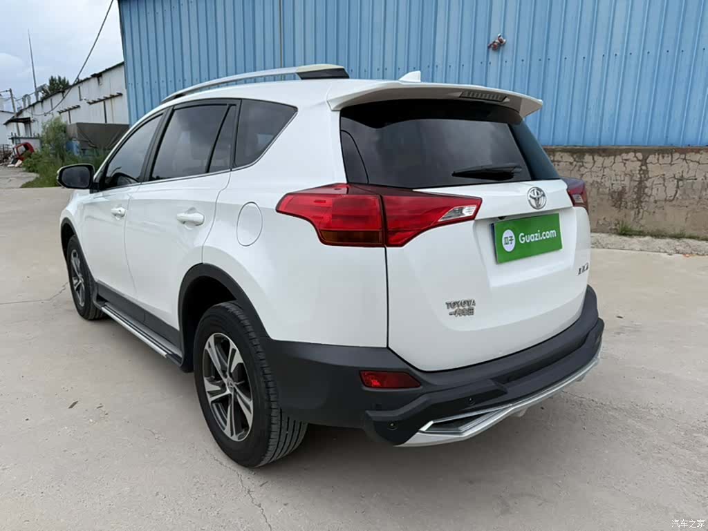 Toyota RAV4, 2016 6
