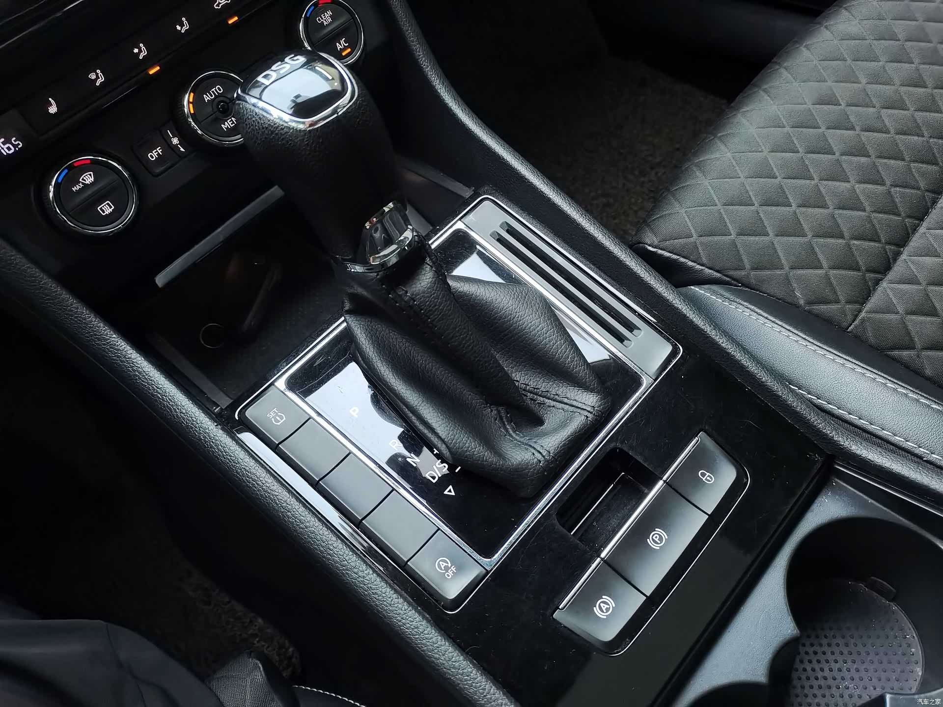 Skoda Superb, 2017 23
