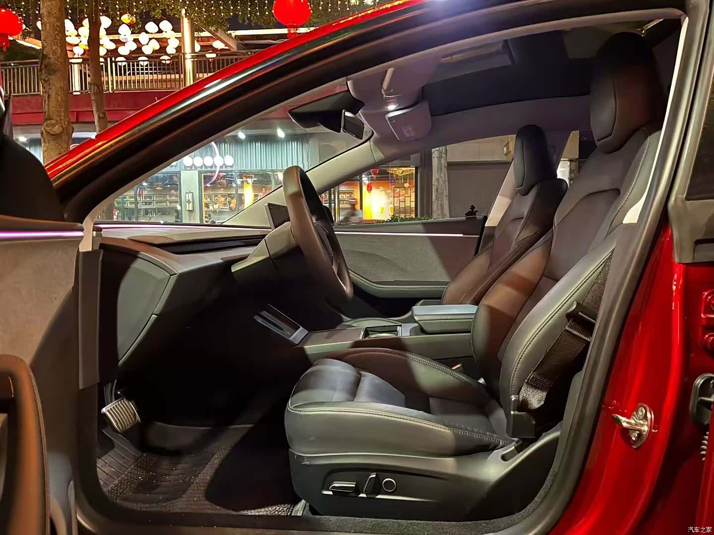 Tesla Model 3, 2024 4