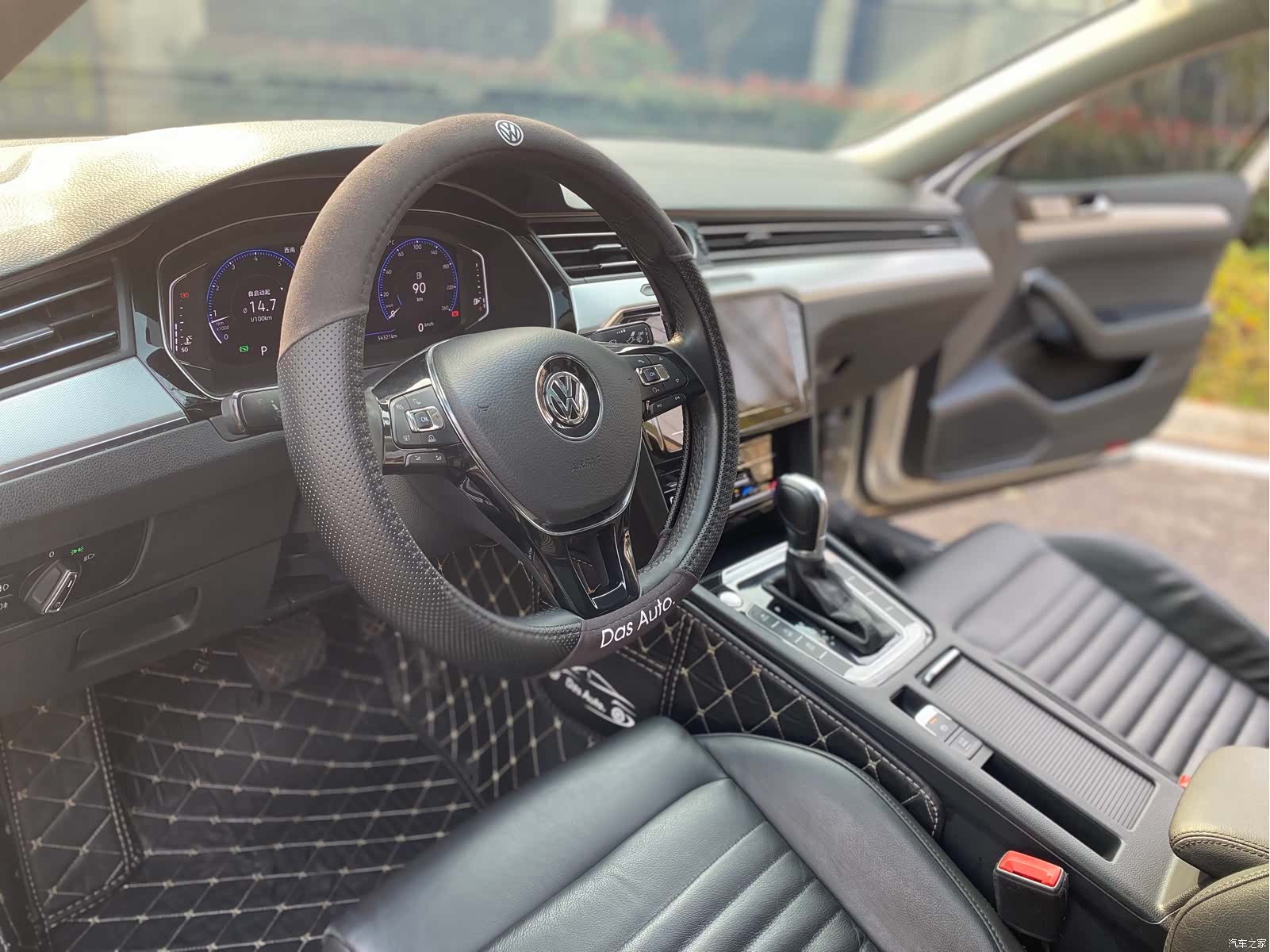 Volkswagen Magotan, 2018 10