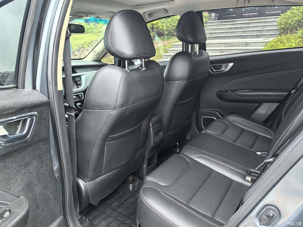 Geely X3, 2018 6