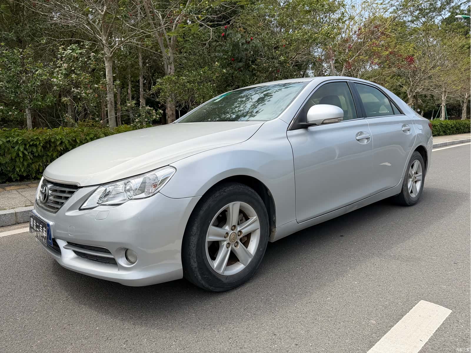 Toyota 2.5V, 2012 2