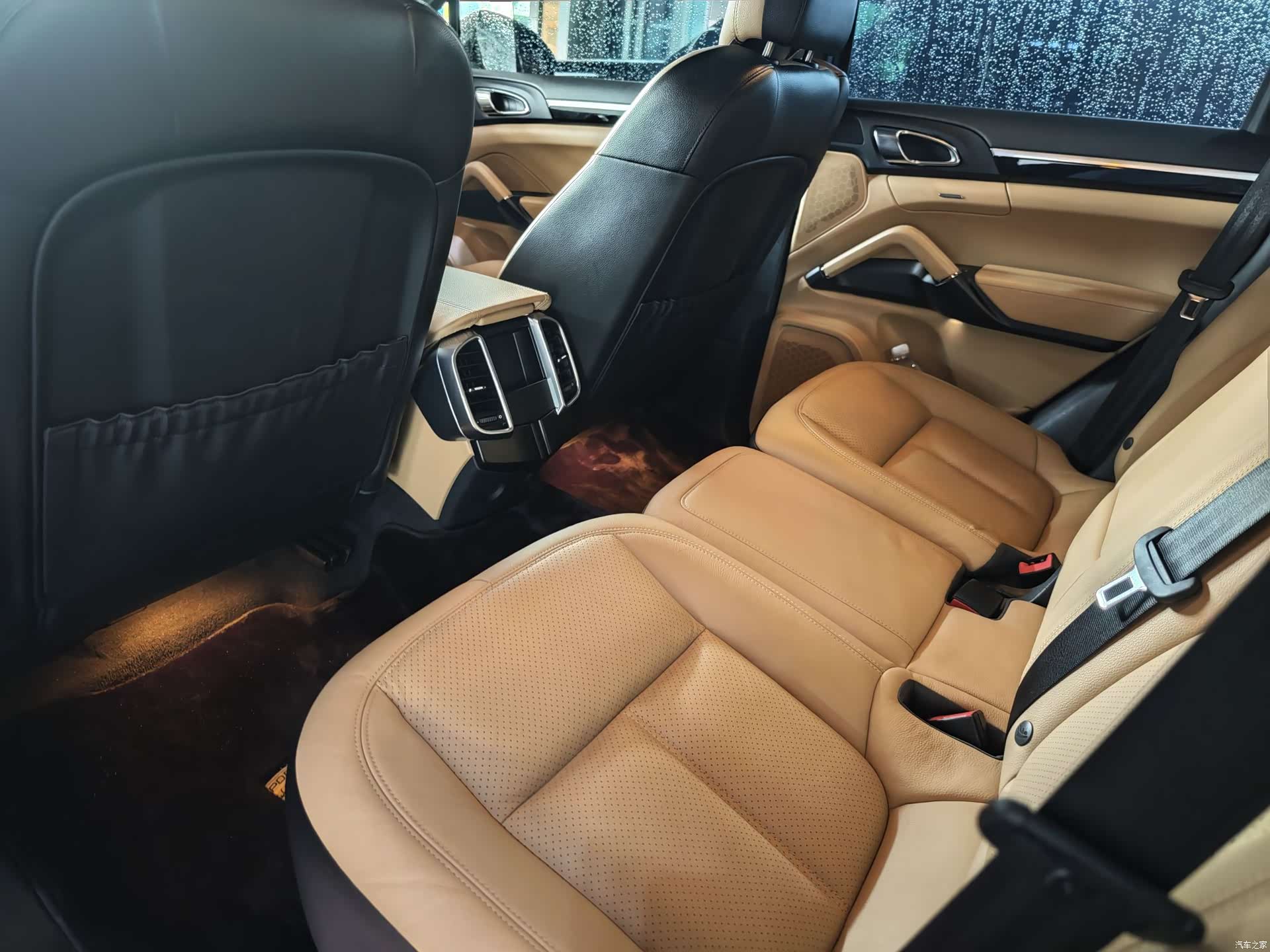 Porsche Cayenne, 2017 8