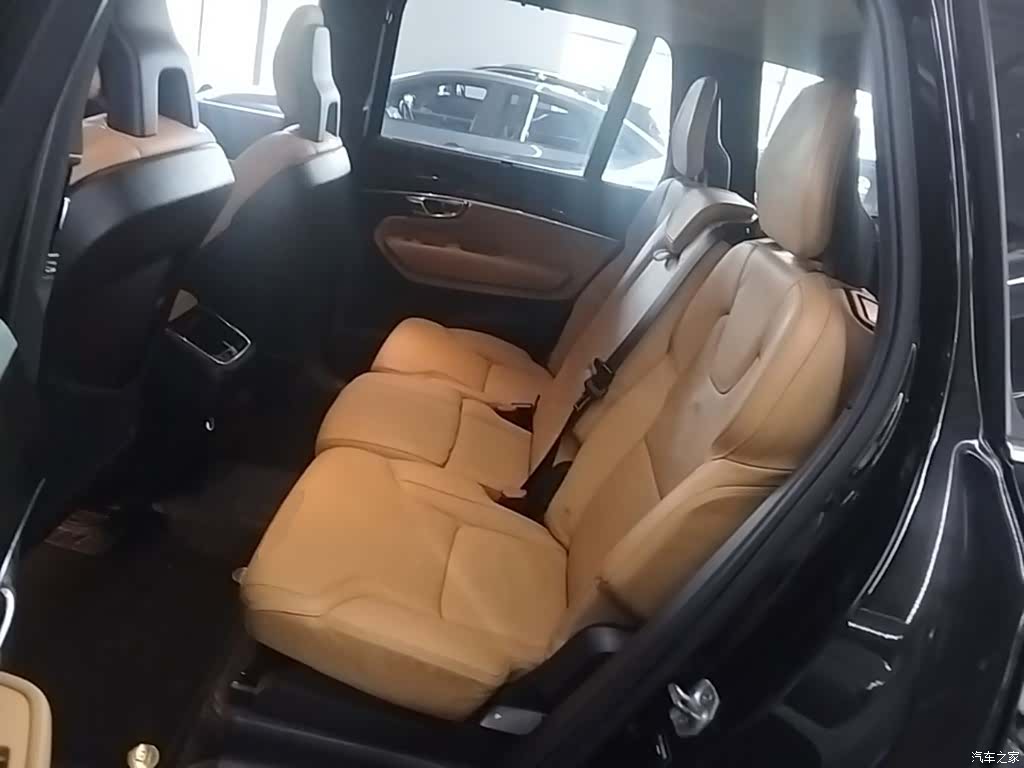 Volvo XC90, 2015 17