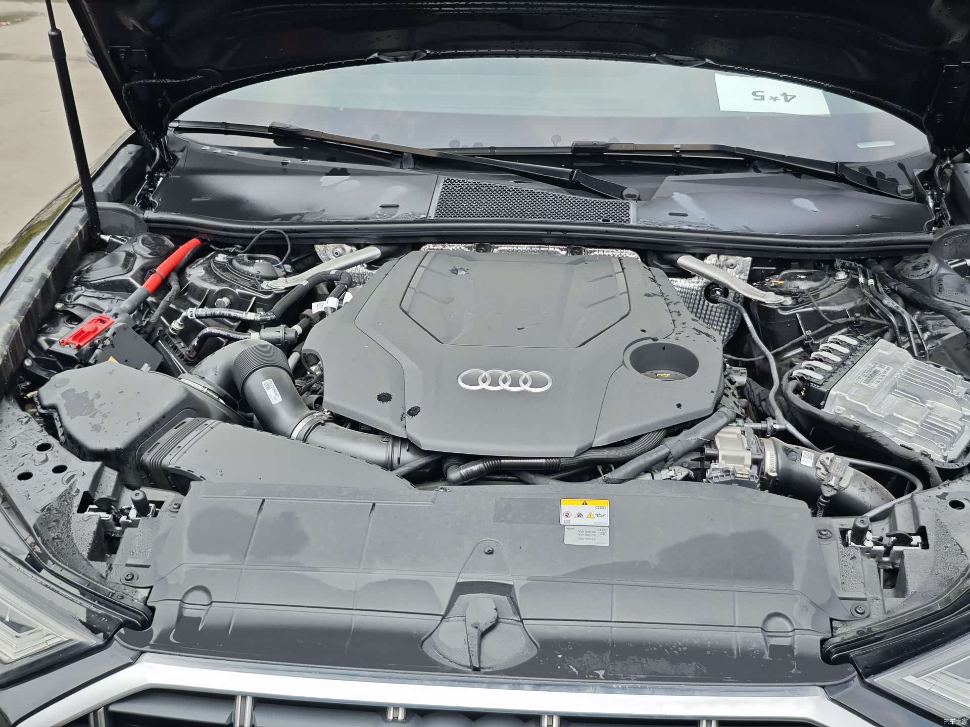 Audi A6, 1900 9