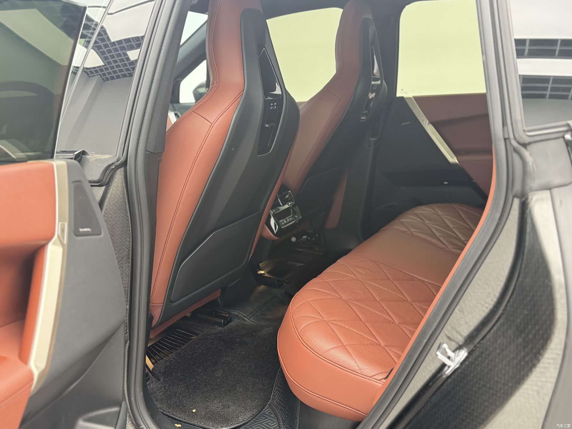 BMW iX, 2023 6
