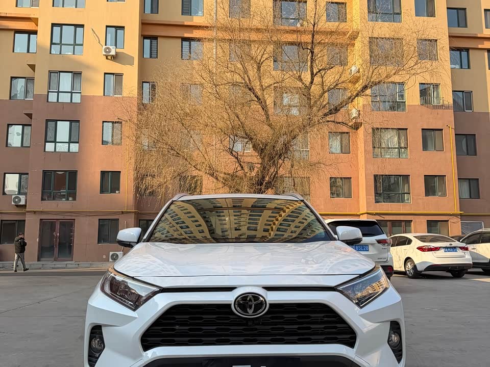 Toyota RAV4 Rongfang