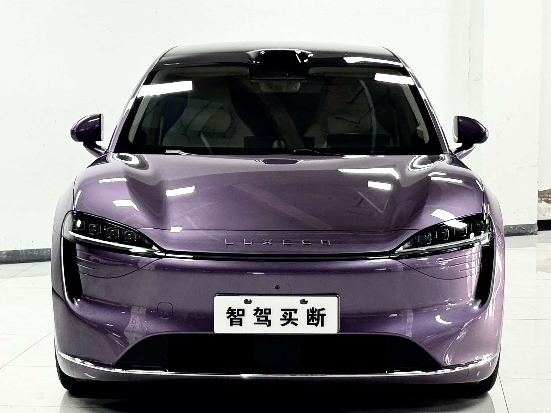 Luxeed R7, 2025 2