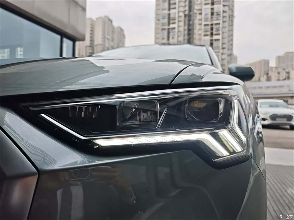 Audi Q3, 2021 12